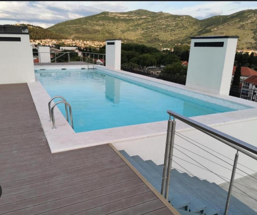 Apartman Cristal Lux Trebinje Zewnętrze zdjęcie